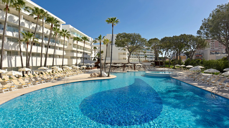 Iberostar Waves Cristina